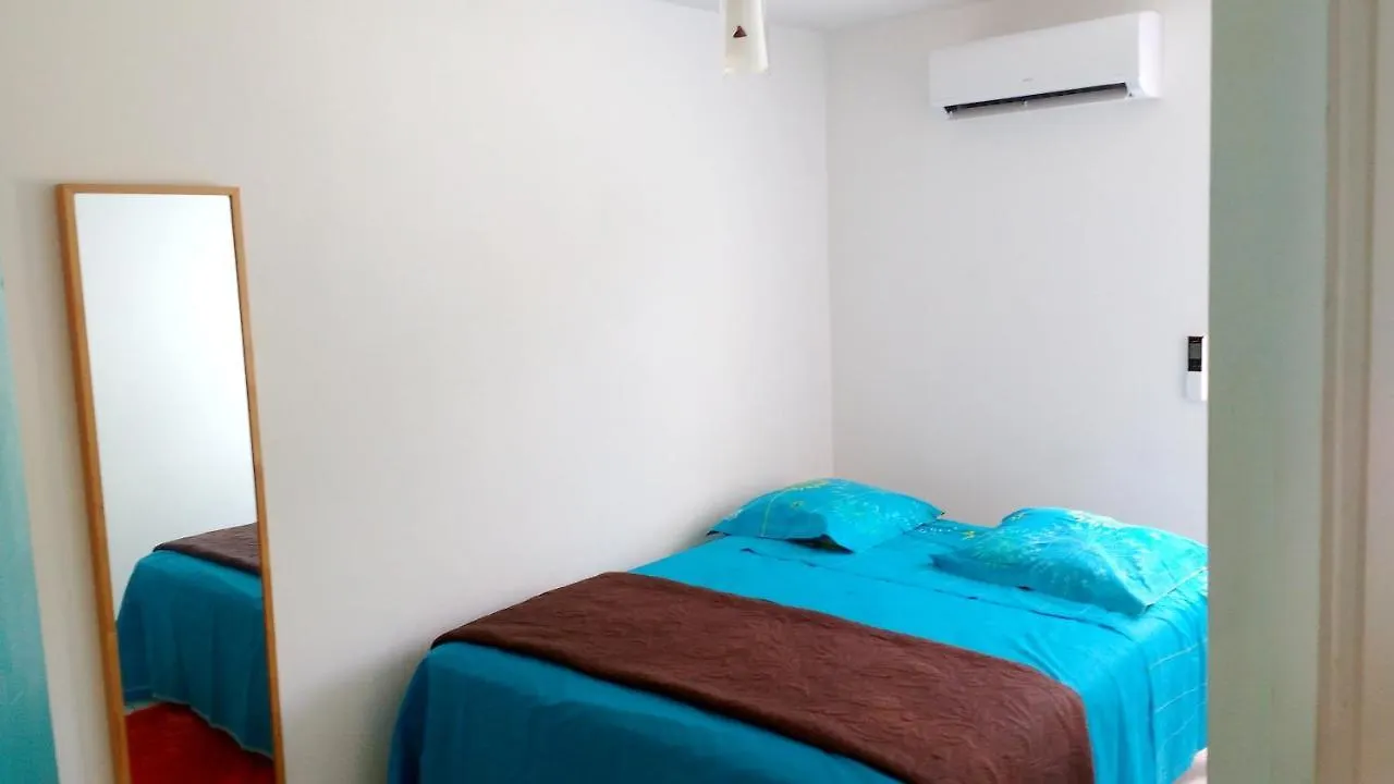 Vue Mer Sainte-Anne: Appartement avec Piscine et Balcon Sainte-Anne