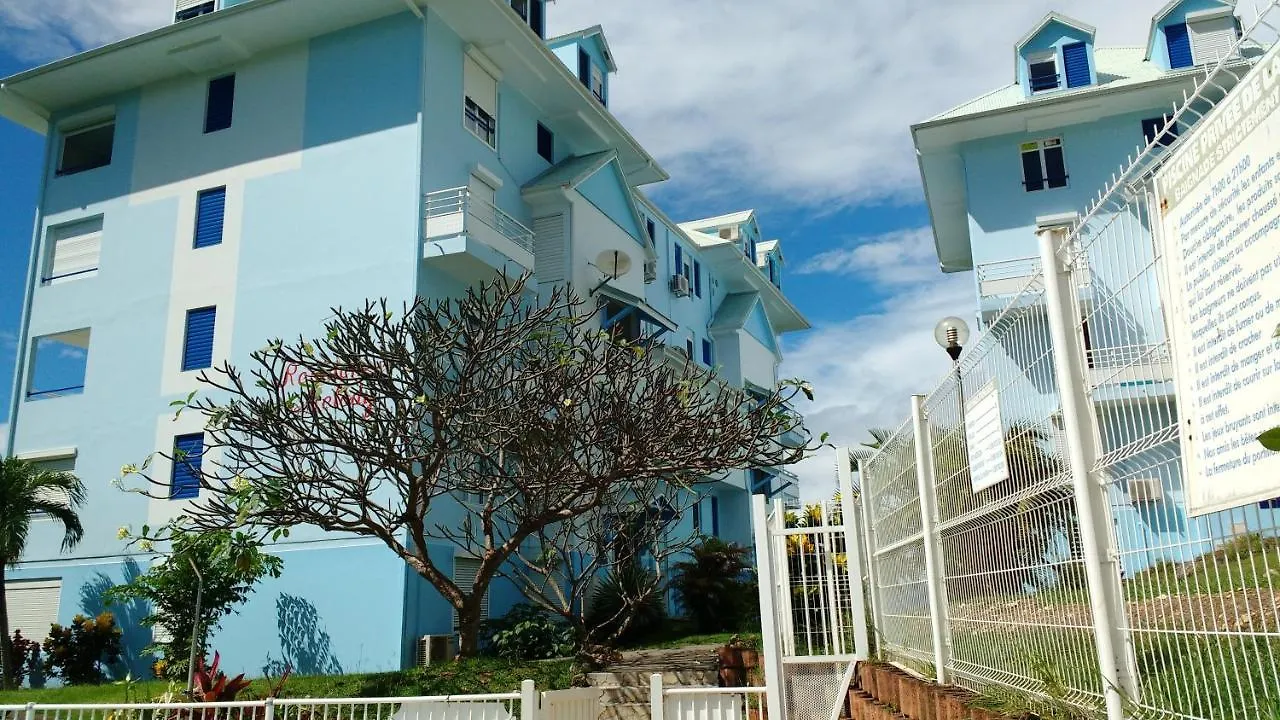 Vue Mer Sainte-Anne: Appartement avec Piscine et Balcon 0*, Sainte-Anne Martinique